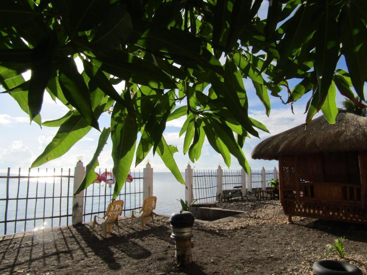 Bamboo Village On The Beach Catmon Eksteriør billede